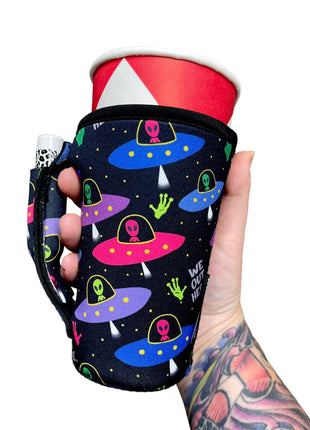 Aliens 16oz PINT Glass / Medium Fountain Drinks and Hot Coffee Handlers™ - Drink Handlers