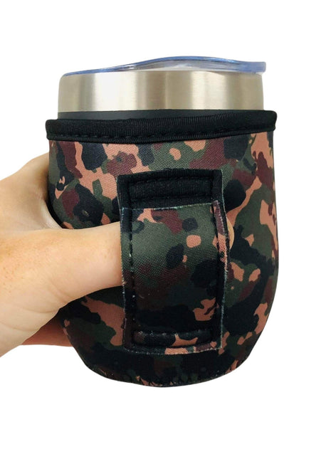Camo 12oz Wine Tumbler Handler™ - Drink Handlers