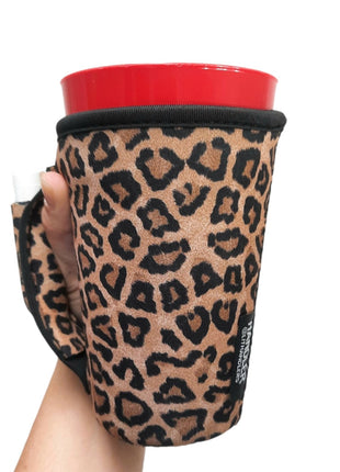 Leopard 16oz PINT Glass / Medium Fountain Drinks and Tumbler Handlers™ - Drink Handlers