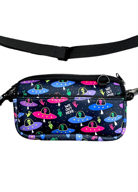 Aliens Cross Body Purse - Drink Handlers