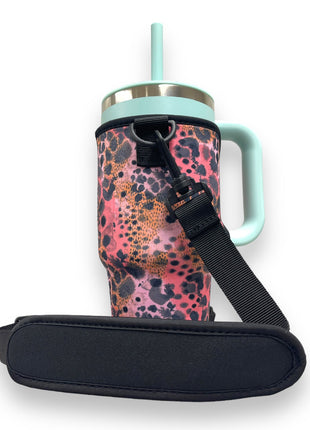 Blushing Leopard 25-35oz Tumbler With Handle Sleeve - Drink Handlers
