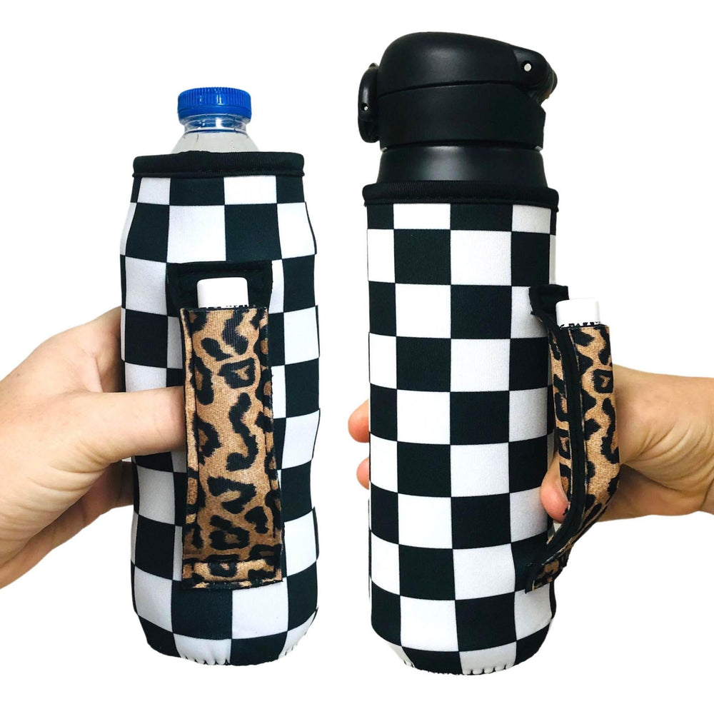 https://drinkhandlers.com/cdn/shop/products/checkerboard-w-leopard-water-bottle-handlerdrink-handlers-109977_1000x.jpg?v=1698610373