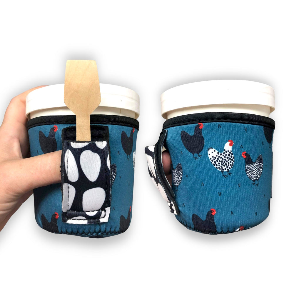 Chickens Pint Size Ice Cream Handler™ - Drink Handlers