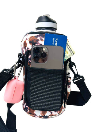 Cow Tippin' 1/2 Gallon Jug Carrying Handler™ - Drink Handlers