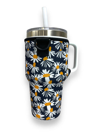 Daisy 25-35oz Tumbler With Handle Sleeve - Drink Handlers