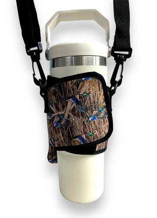 Duck Hunting Wrap Around Drink Pocket - Drink Handlers