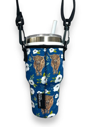 Highland Cows 25-35oz Tumbler With Handle Sleeve - Drink Handlers
