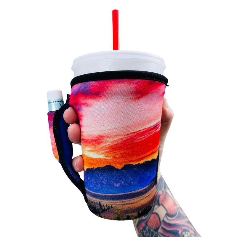 Mountains 16oz PINT Glass / Medium Fountain Drinks and Tumbler Handlers™ - Drink Handlers