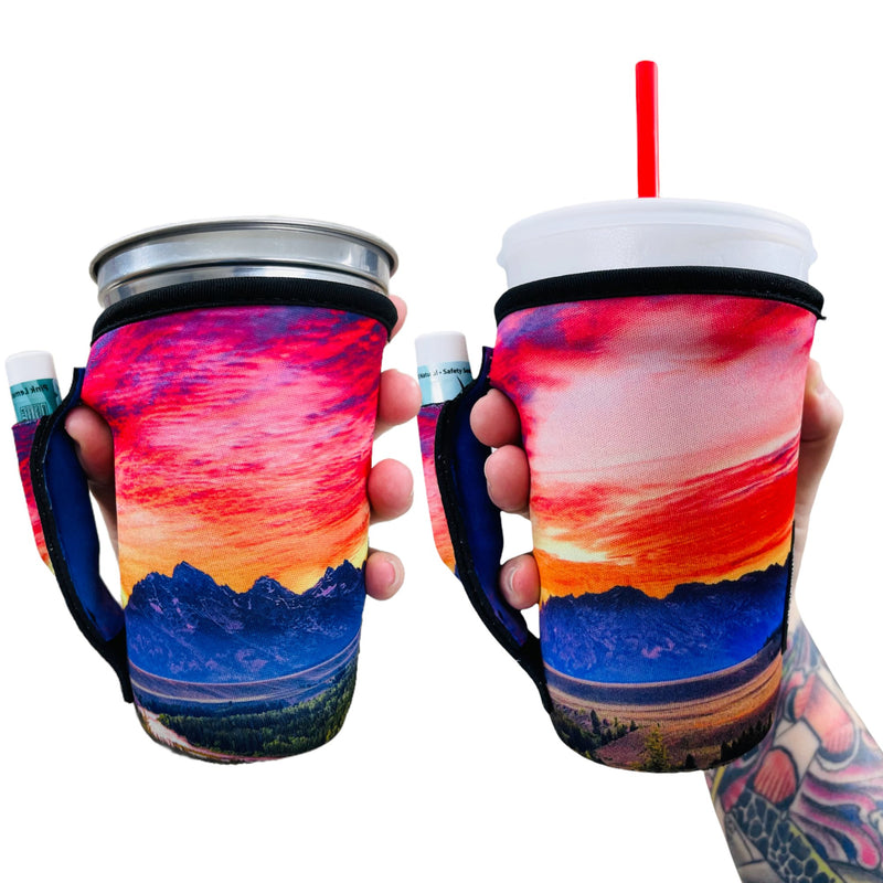 Mountains 16oz PINT Glass / Medium Fountain Drinks and Tumbler Handlers™ - Drink Handlers