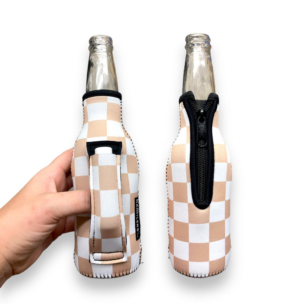 Tan Checkerboard 12oz Bottleneck Handler™ - Drink Handlers