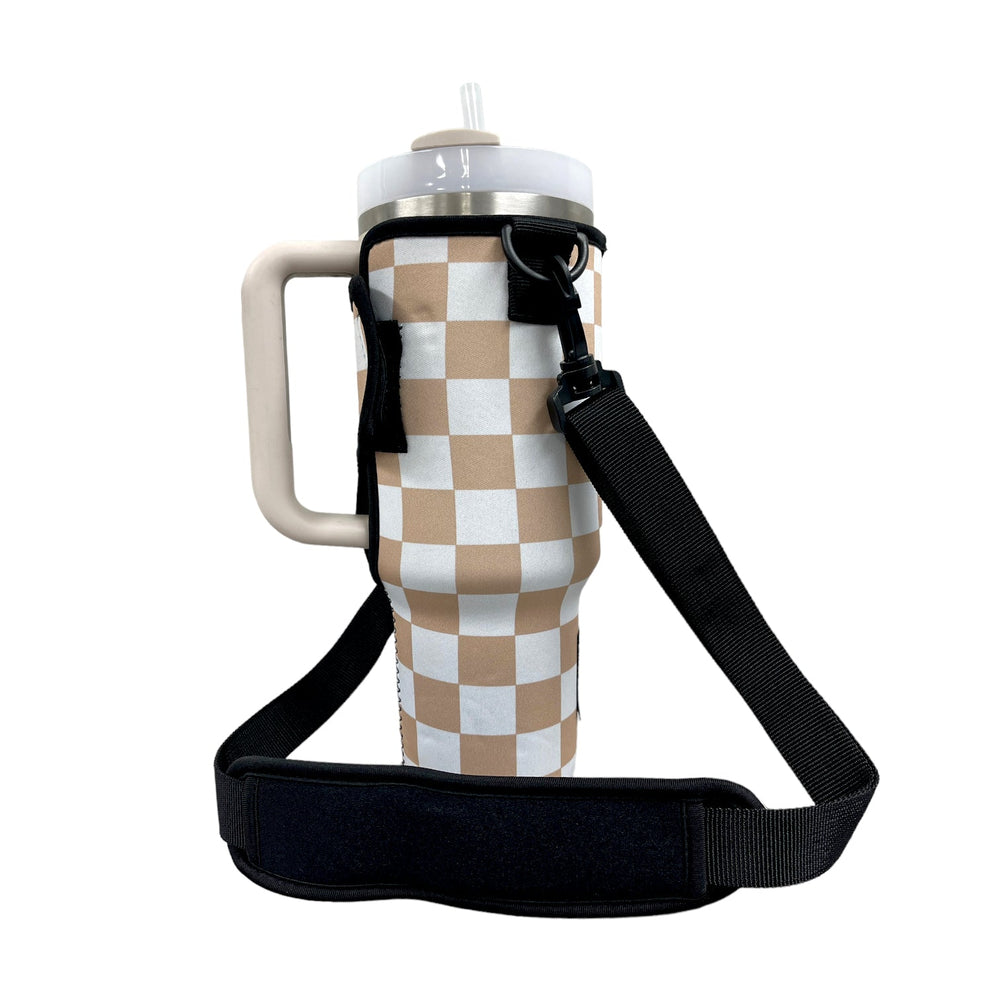 https://drinkhandlers.com/cdn/shop/products/tan-checkers-40oz-tumbler-with-handle-sleevedrink-handlers-559430_1000x.jpg?v=1698611718