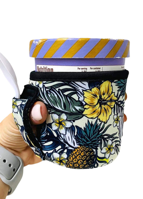 Yellow Isle Pint Size Ice Cream Handler™ - Drink Handlers